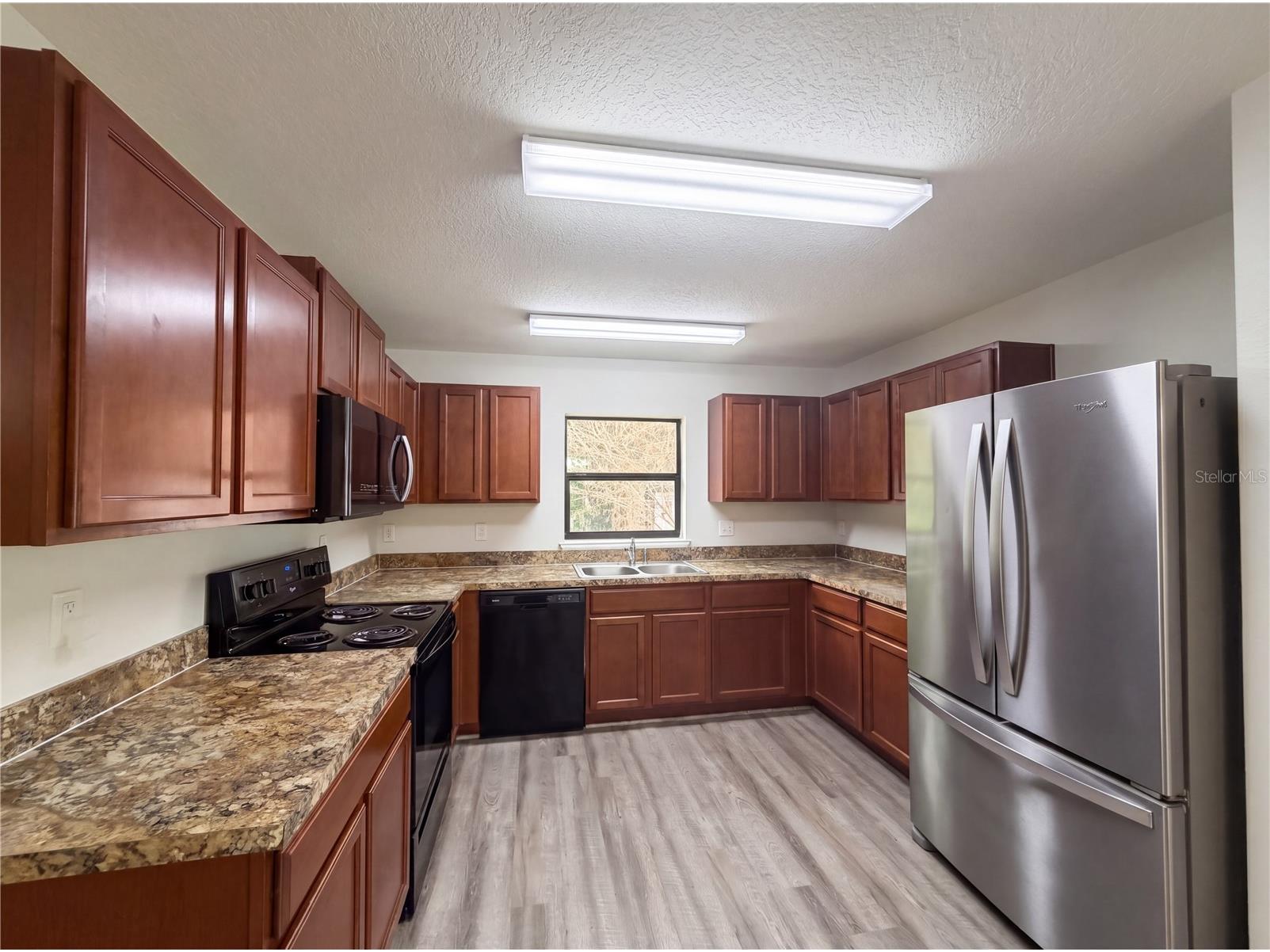 2440 Bracknell Forest Trail Tavares FL 32778 O6401822 image2