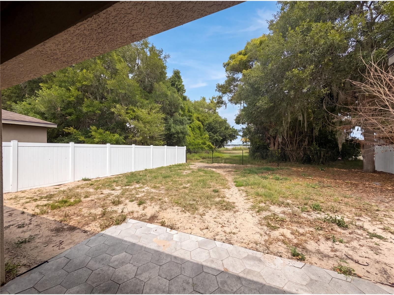 2440 Bracknell Forest Trail Tavares FL 32778 O6401822 image20