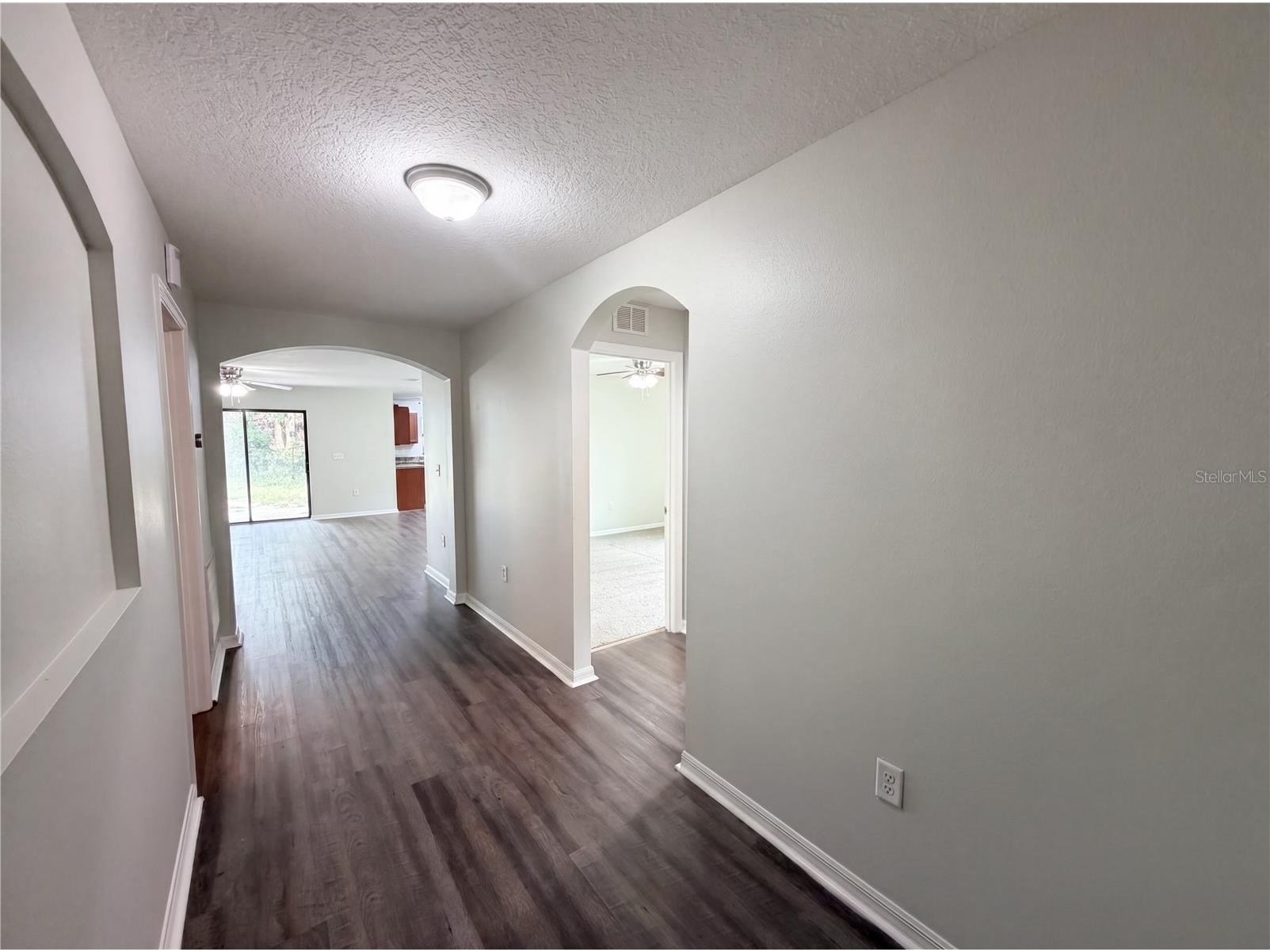 2440 Bracknell Forest Trail Tavares FL 32778 O6401822 image6