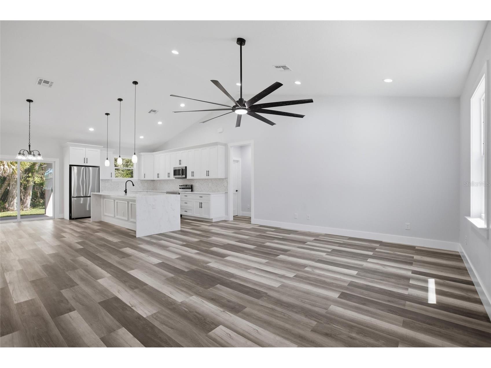 2440 Hiawatha Street Port Charlotte FL 33948 C7525031 image2