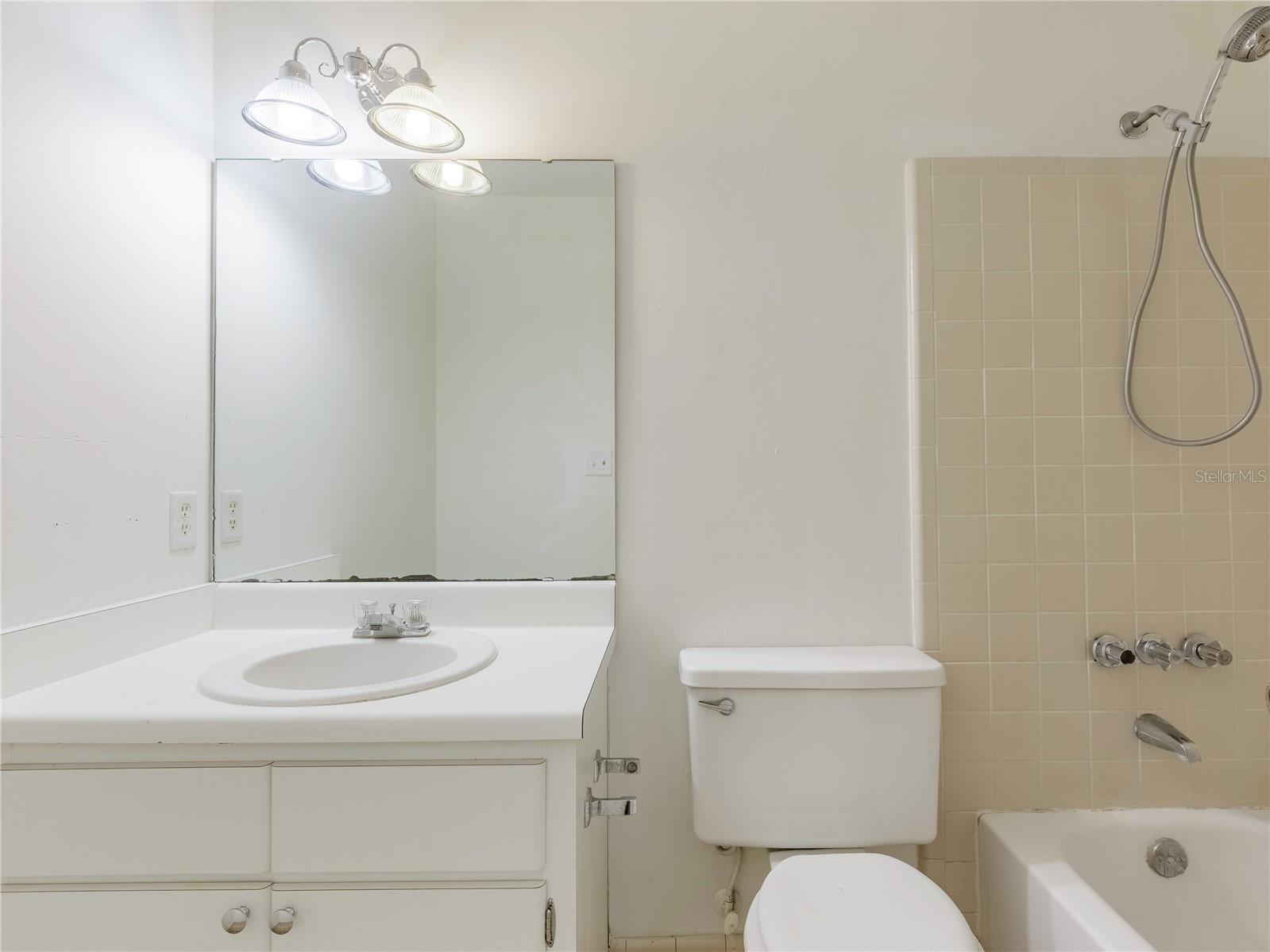 2440 NW 54th Avenue Gainesville FL 32653 GC539903 image10