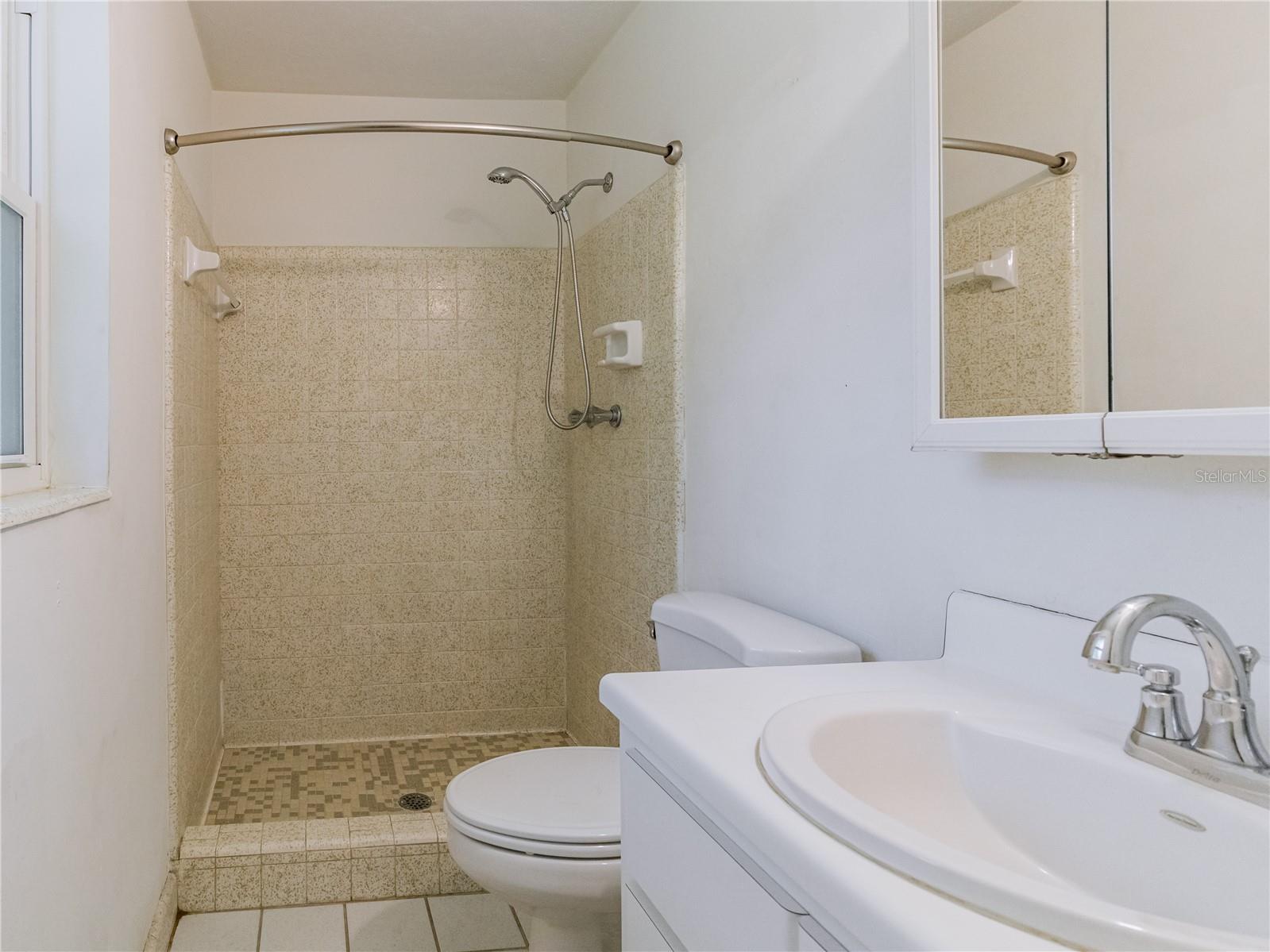 2440 NW 54th Avenue Gainesville FL 32653 GC539903 image14