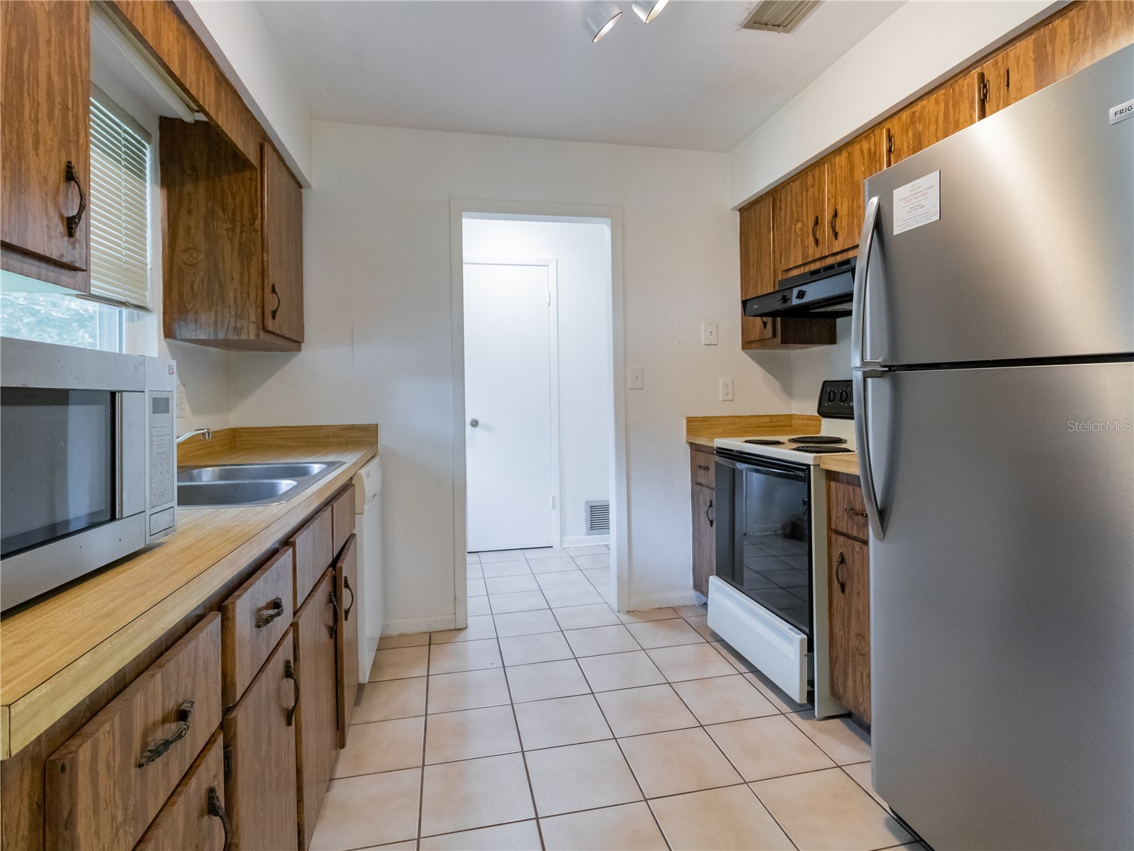 2440 NW 54th Avenue Gainesville FL 32653 GC539903 image3