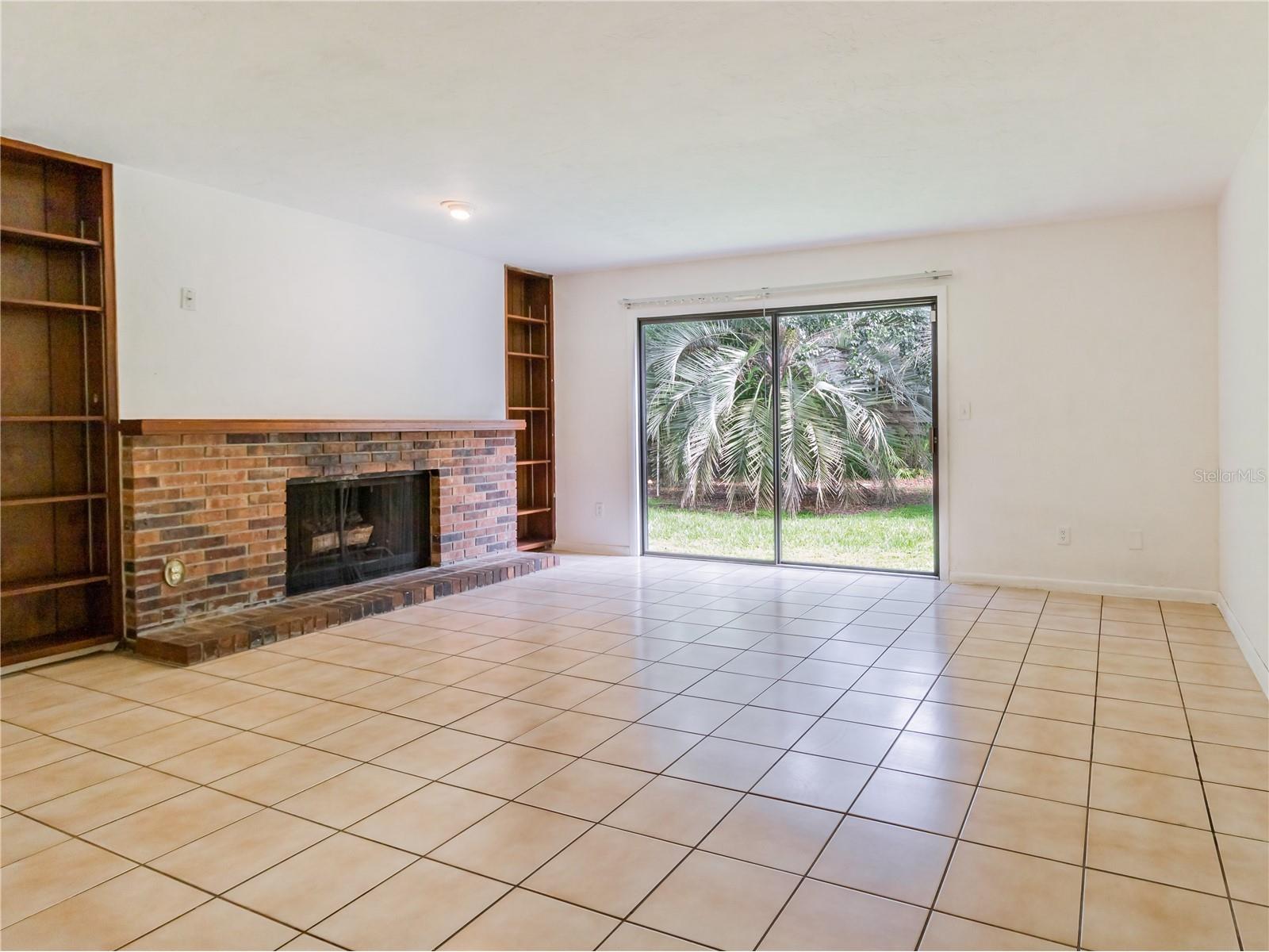 2440 NW 54th Avenue Gainesville FL 32653 GC539903 image4