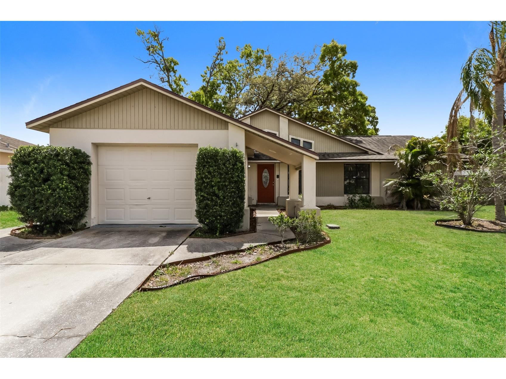 2440 Pinetta Court Holiday FL 34691 O6397653 image1