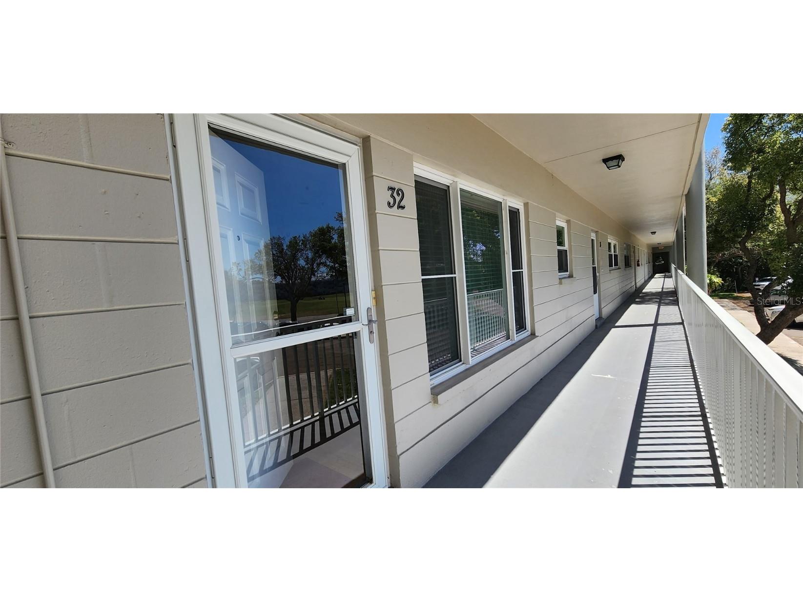 2440 World Parkway Boulevard #32 Clearwater FL 33763 U8193933 image1