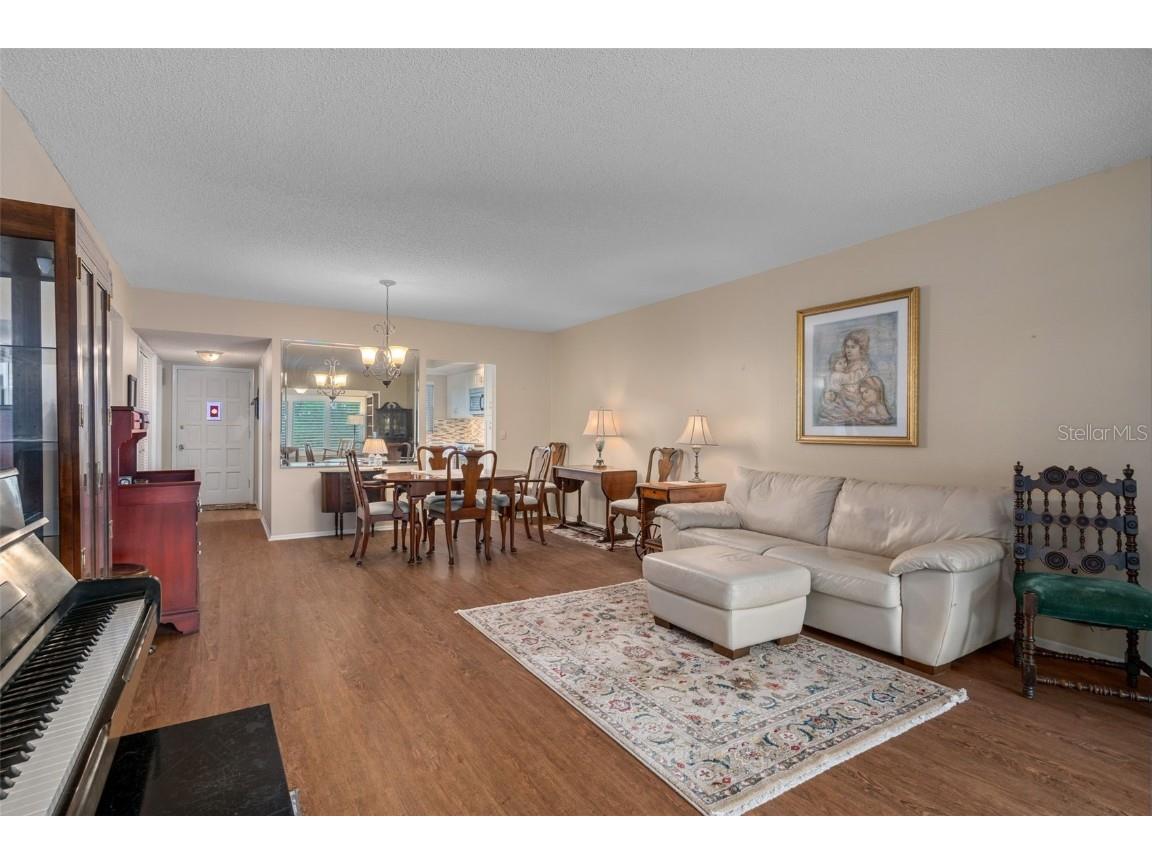 2440 World Parkway Boulevard #38 Clearwater FL 33763 TB8422744 image13