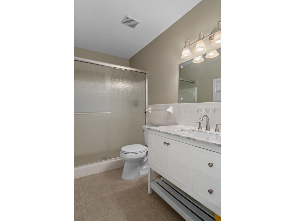 2440 World Parkway Boulevard #38 Clearwater FL 33763 TB8422744 image33