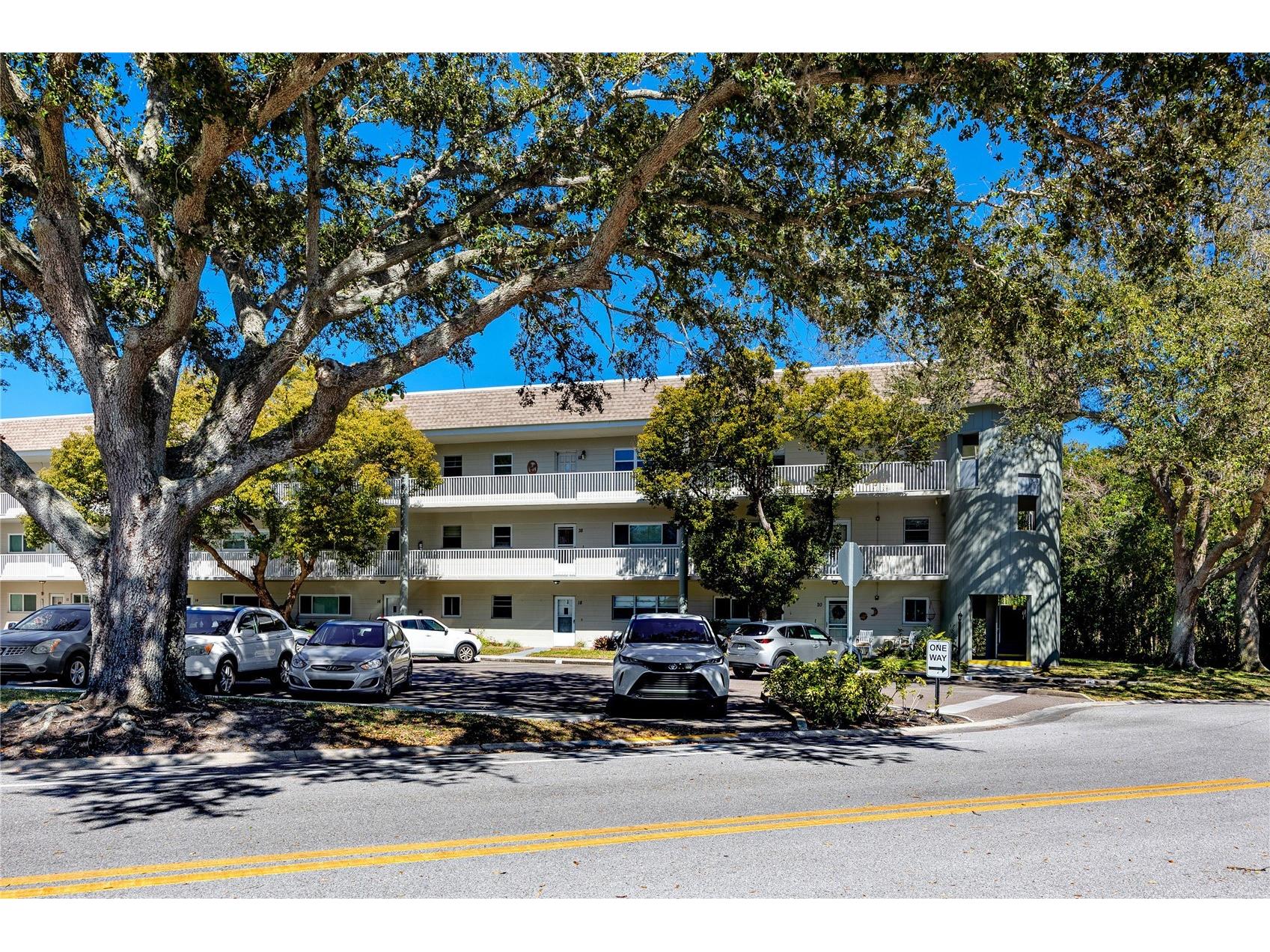 2440 World Parkway Boulevard #38 Clearwater FL 33763 TB8475430 image2