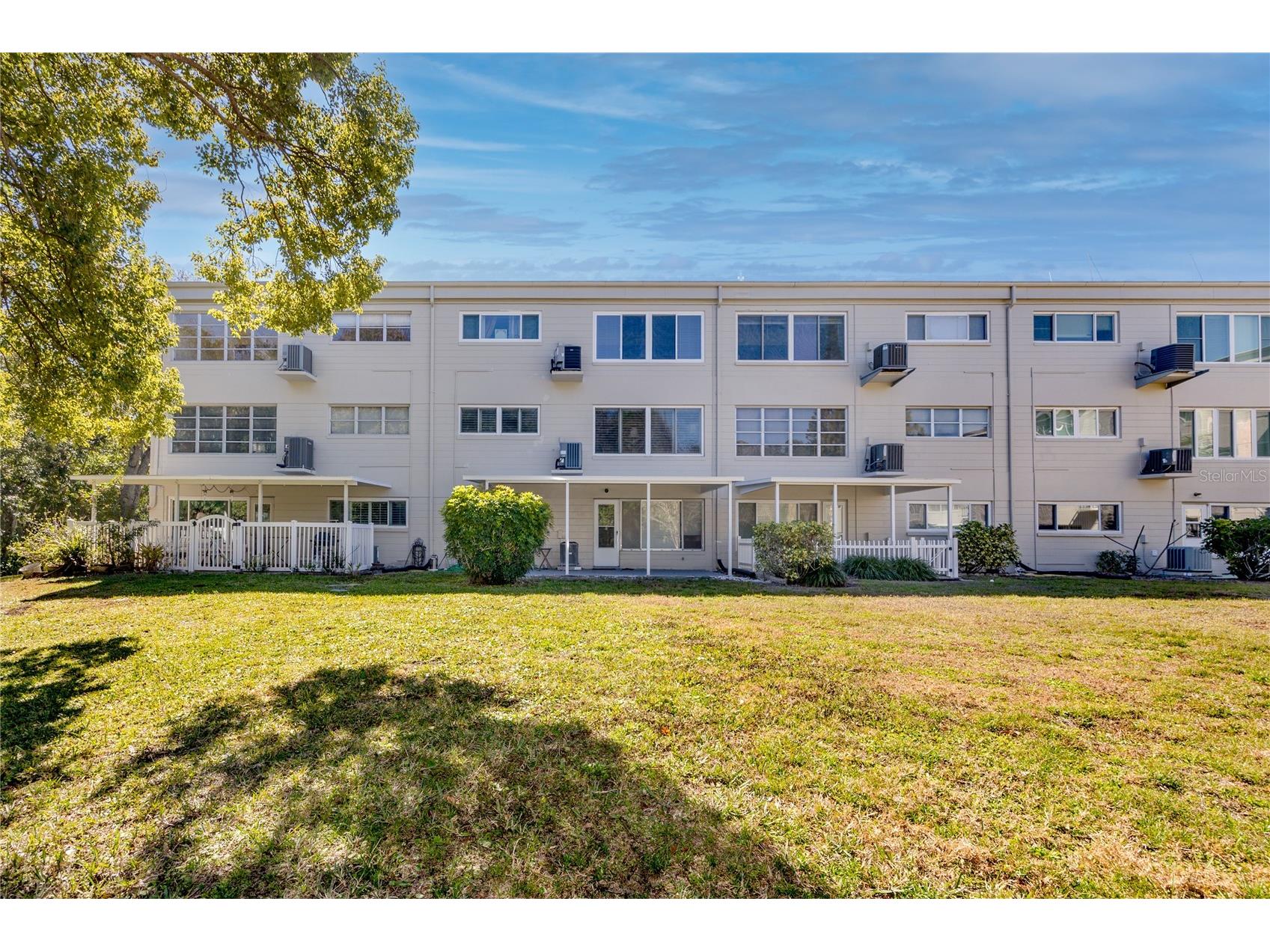 2440 World Parkway Boulevard #38 Clearwater FL 33763 TB8475430 image4