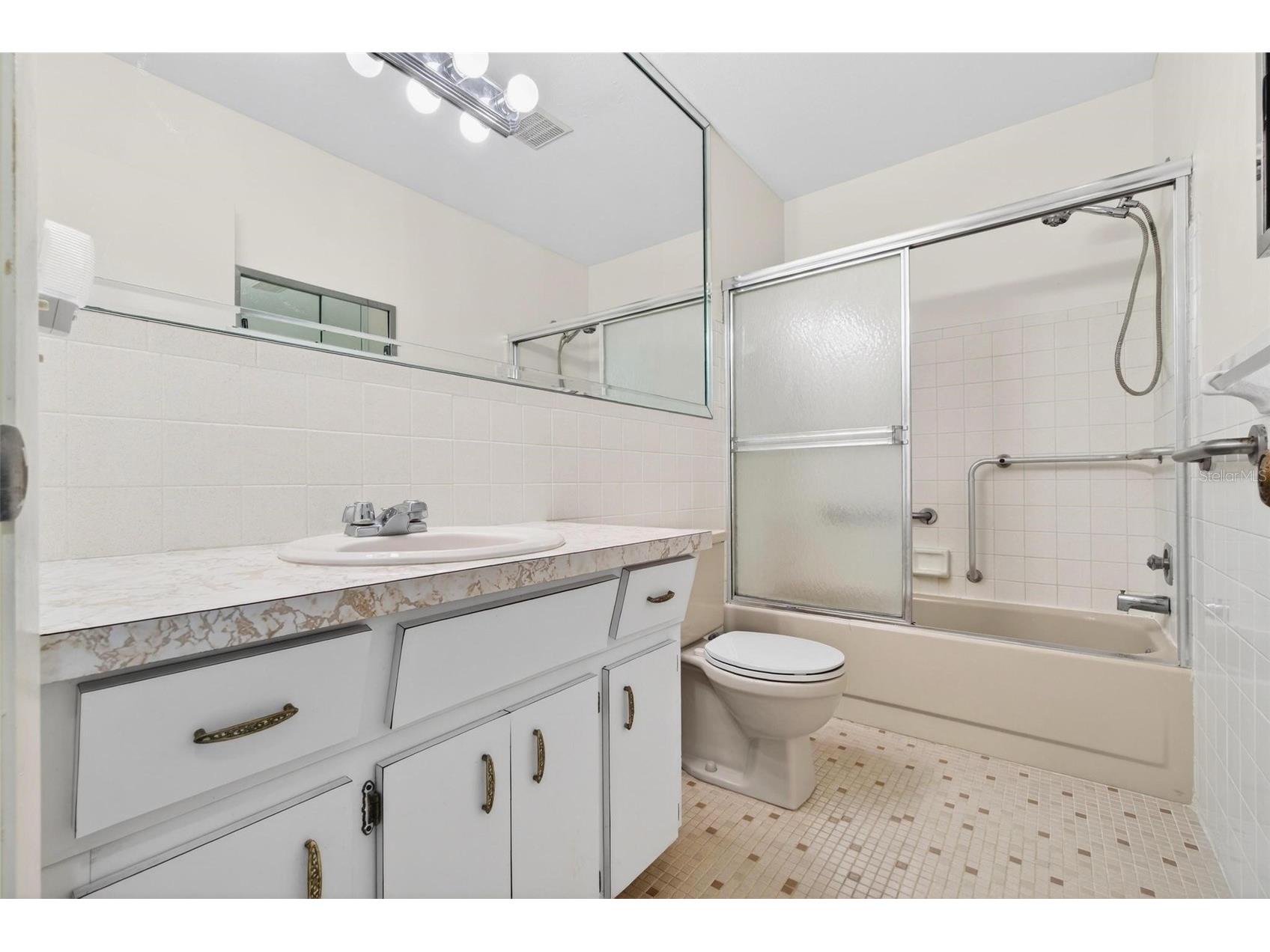 2440 World Parkway Boulevard #6 Clearwater FL 33763 TB8490051 image11