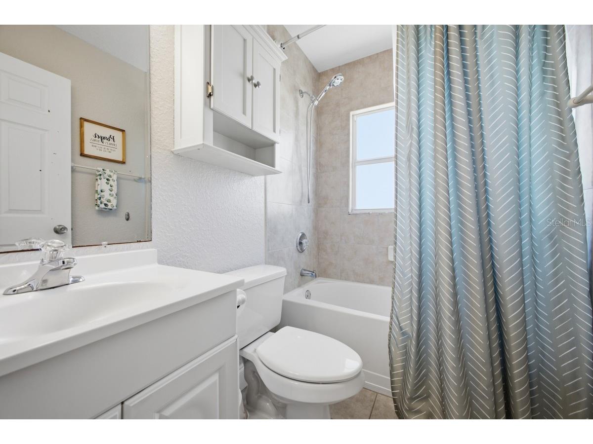 2441 17th Street W Palmetto FL 34221 A4699118 image8