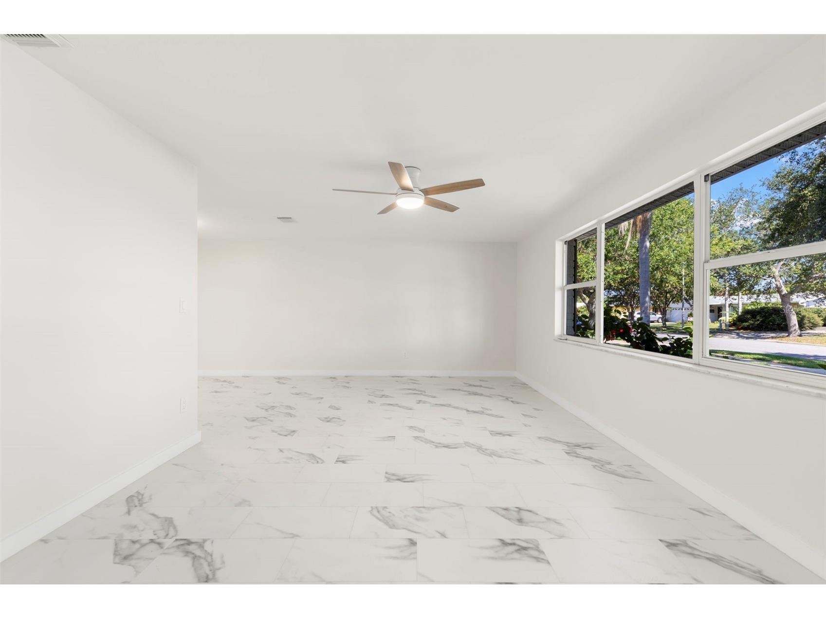 2441 Fairbanks Drive Clearwater FL 33764 TB8523155 image38