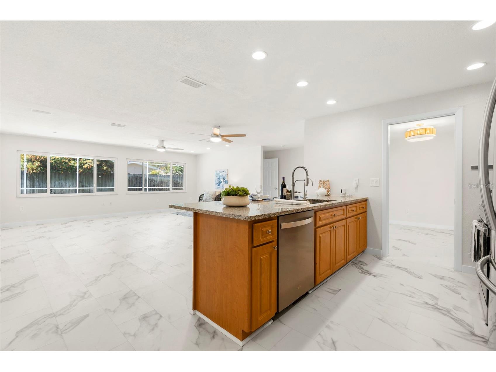 2441 Fairbanks Drive Clearwater FL 33764 TB8523155 image42