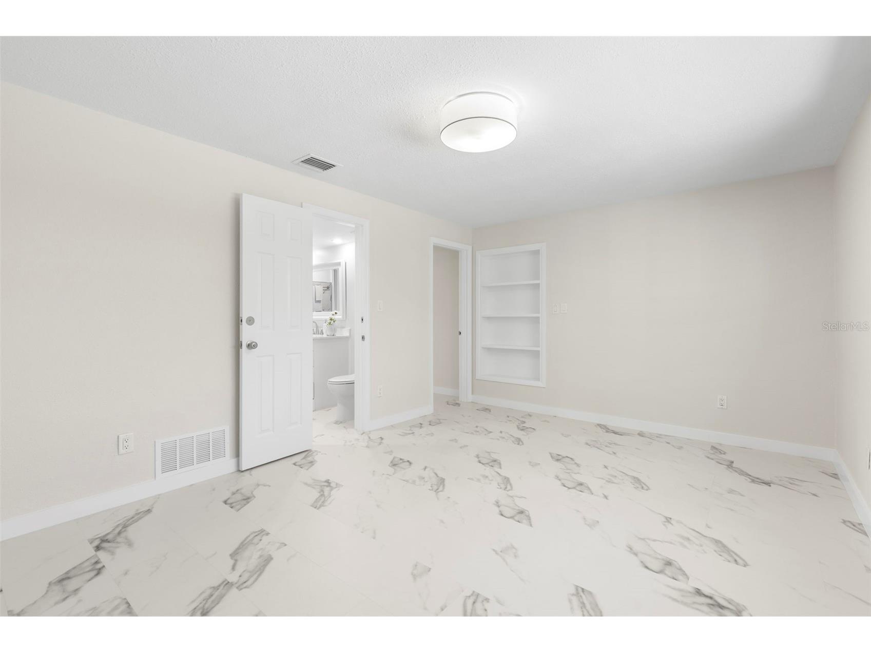 2441 Fairbanks Drive Clearwater FL 33764 TB8523155 image46