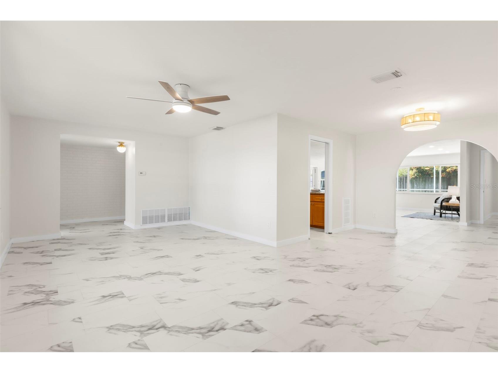 2441 Fairbanks Drive Clearwater FL 33764 TB8523155 image7