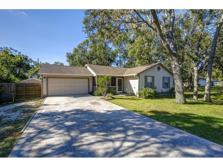 2441 Huffton Circle Sarasota FL 34235 A4586271 image1