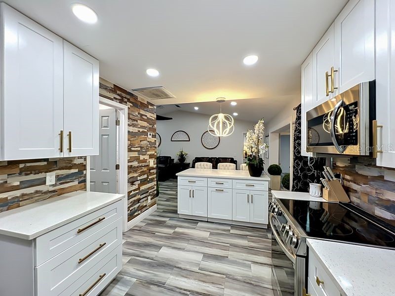 2441 Justy Way Orlando FL 32817 O6408139 image10