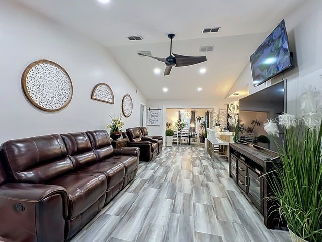 2441 Justy Way Orlando FL 32817 O6408139 image4