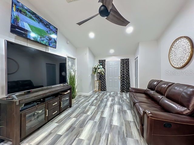2441 Justy Way Orlando FL 32817 O6408139 image5