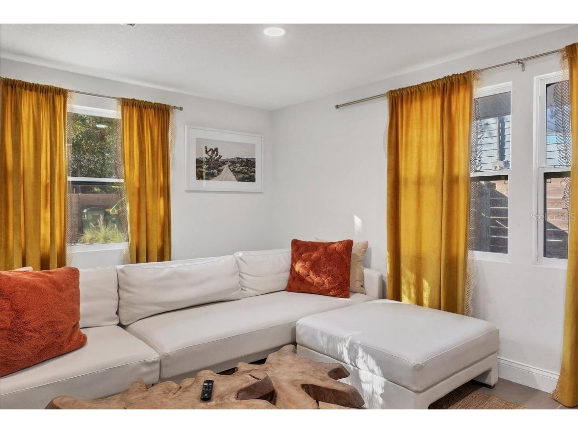 2441 Novus Street Sarasota FL 34237 A4561184 image18