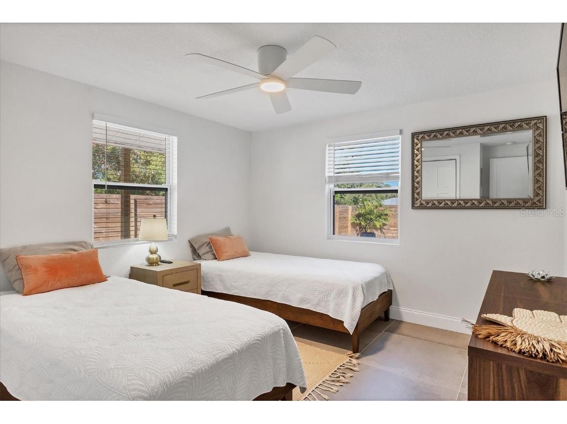 2441 Novus Street Sarasota FL 34237 A4561184 image27