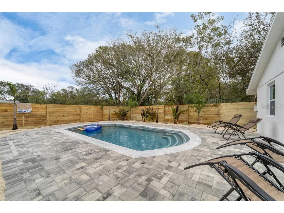 2441 Novus Street Sarasota FL 34237 A4561184 image33