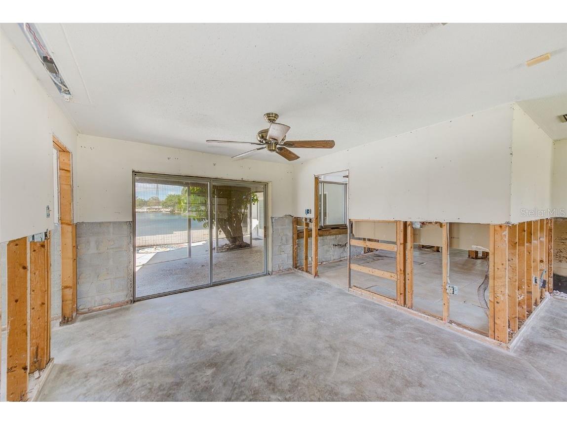 2441 Roberta Lane Clearwater FL 33764 - ALLEN'S CREEK TB8438950 image12