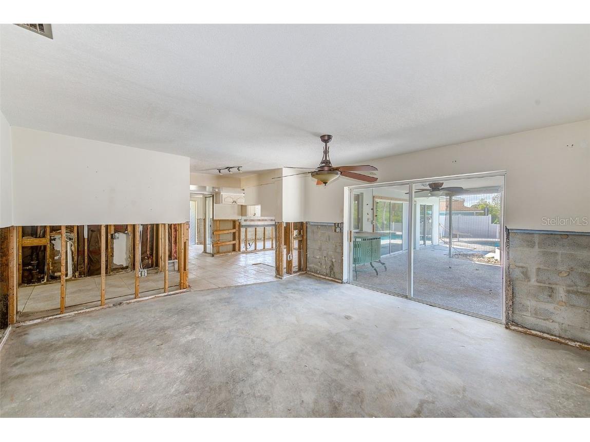 2441 Roberta Lane Clearwater FL 33764 - ALLEN'S CREEK TB8438950 image18