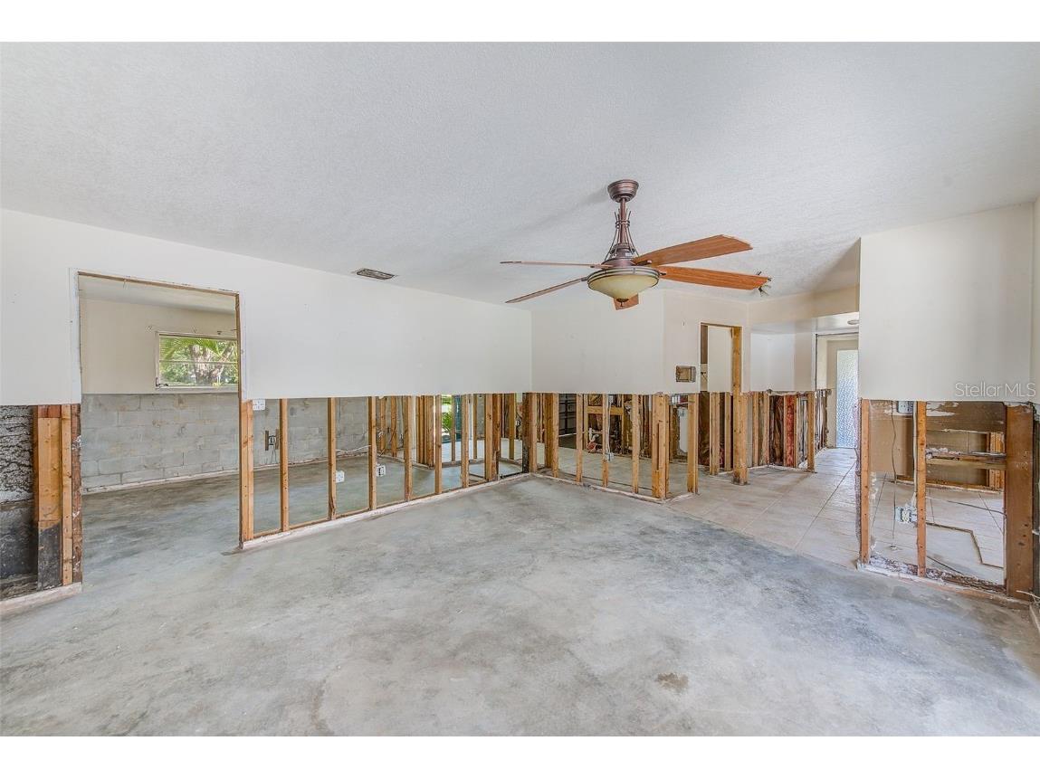 2441 Roberta Lane Clearwater FL 33764 - ALLEN'S CREEK TB8438950 image19
