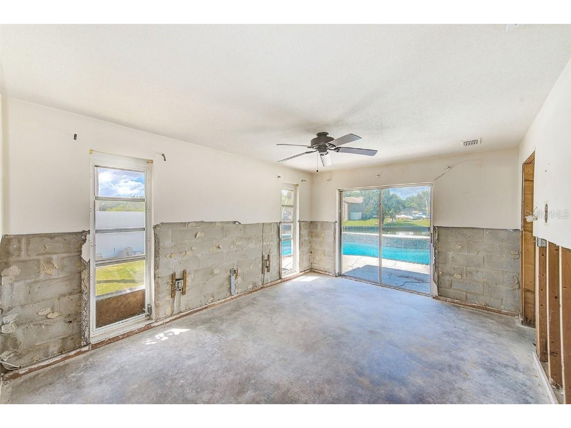 2441 Roberta Lane Clearwater FL 33764 - ALLEN'S CREEK TB8438950 image24