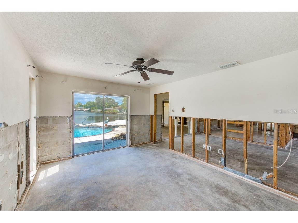 2441 Roberta Lane Clearwater FL 33764 - ALLEN'S CREEK TB8438950 image25