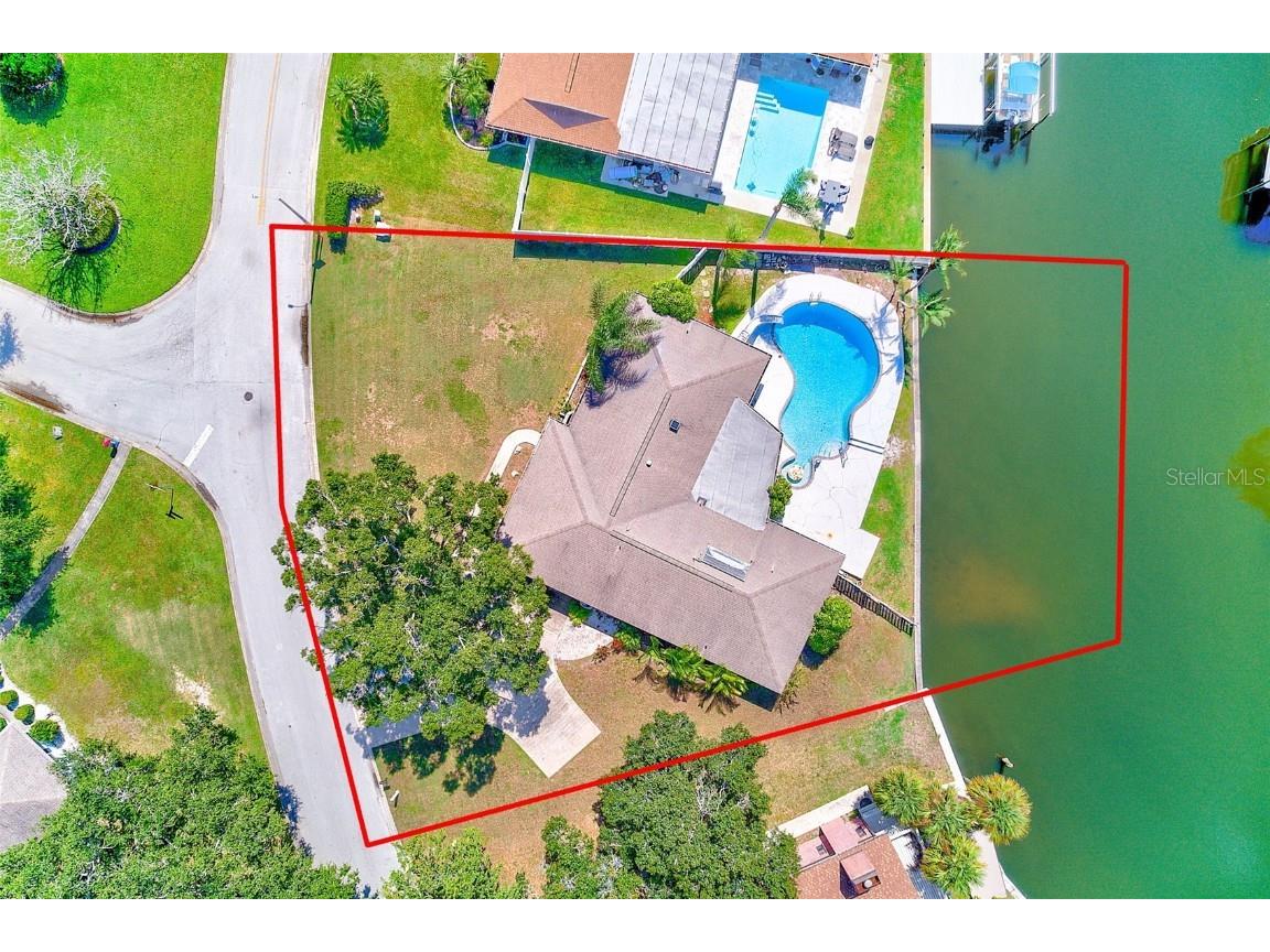 2441 Roberta Lane Clearwater FL 33764 - ALLEN'S CREEK TB8438950 image5