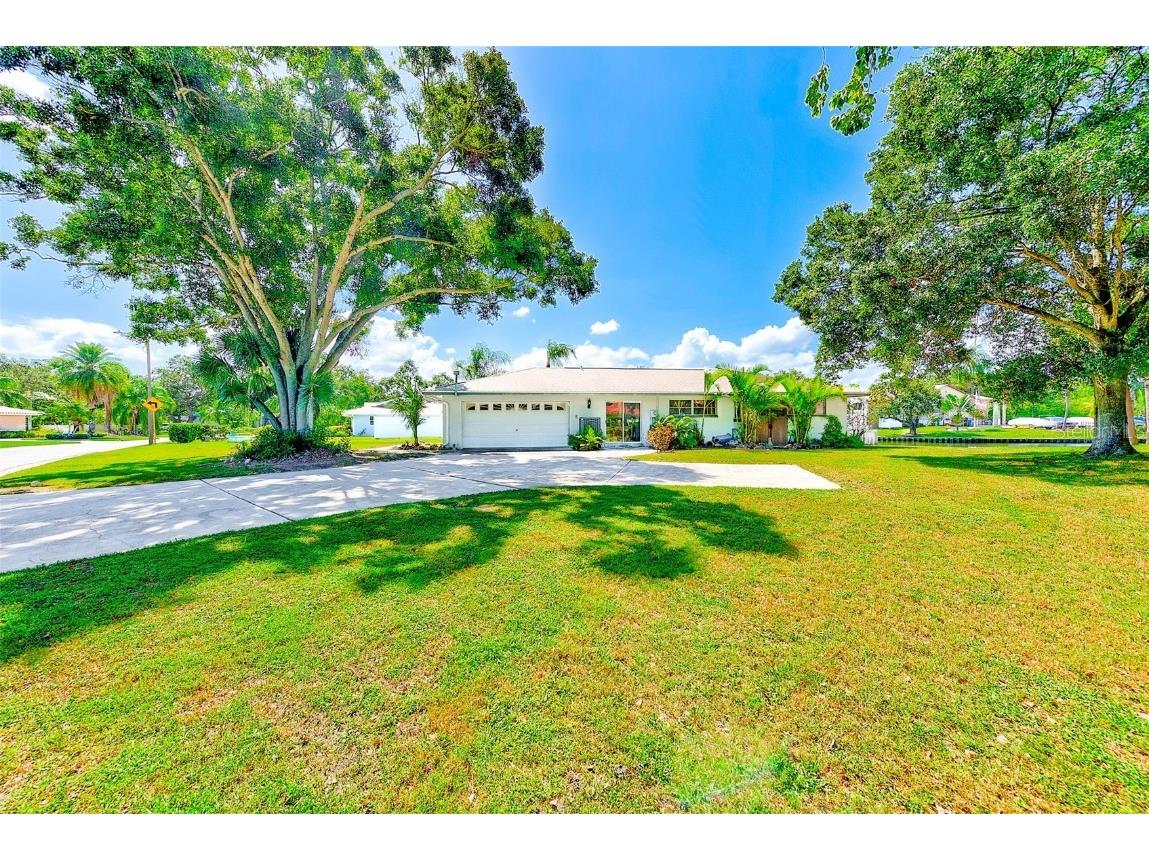 2441 Roberta Lane Clearwater FL 33764 - ALLEN'S CREEK TB8438950 image6