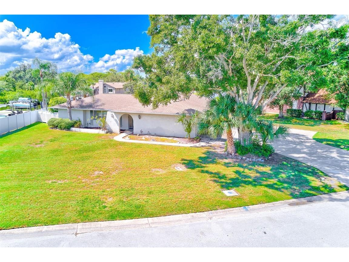 2441 Roberta Lane Clearwater FL 33764 - ALLEN'S CREEK TB8438950 image7