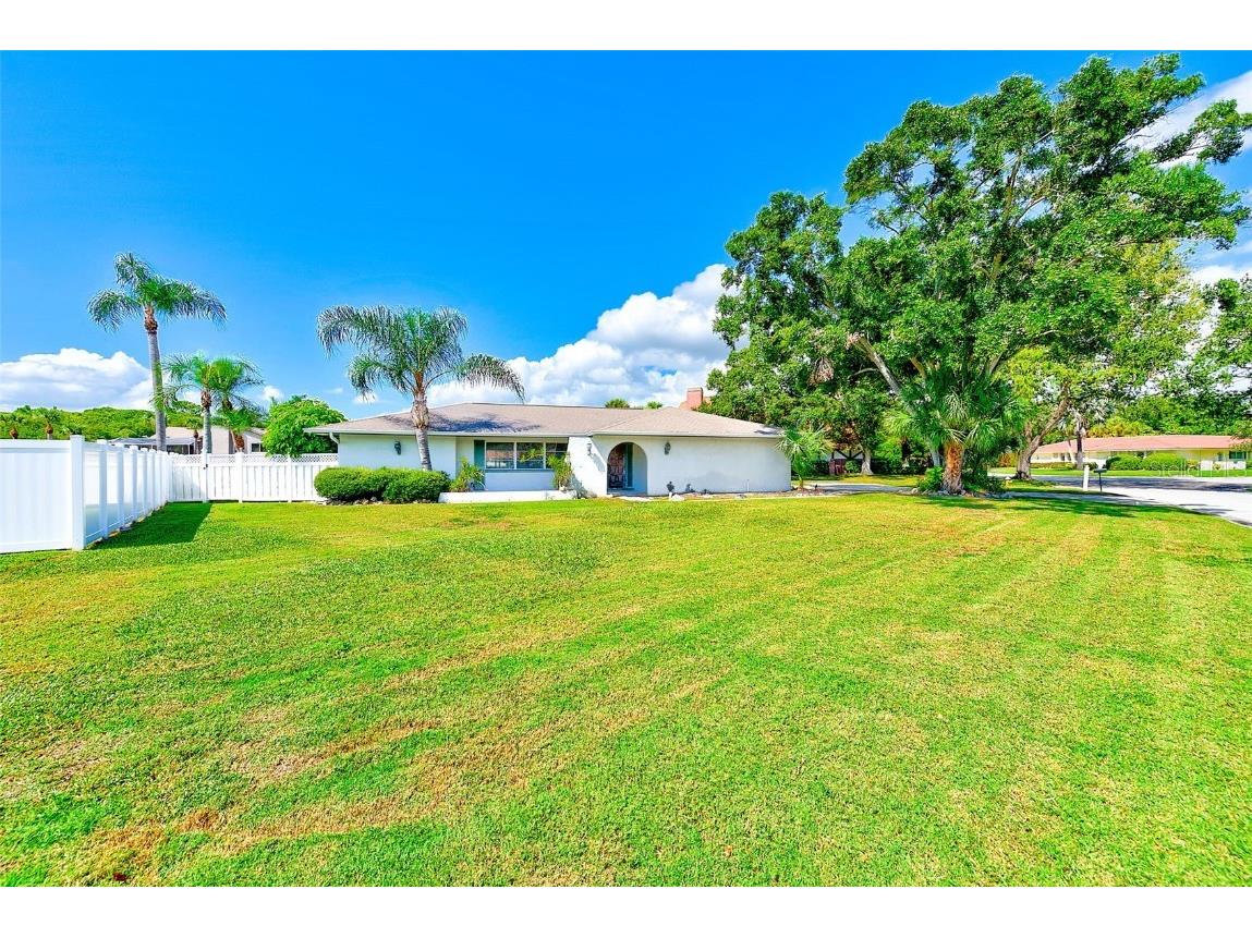 2441 Roberta Lane Clearwater FL 33764 - ALLEN'S CREEK TB8438950 image8