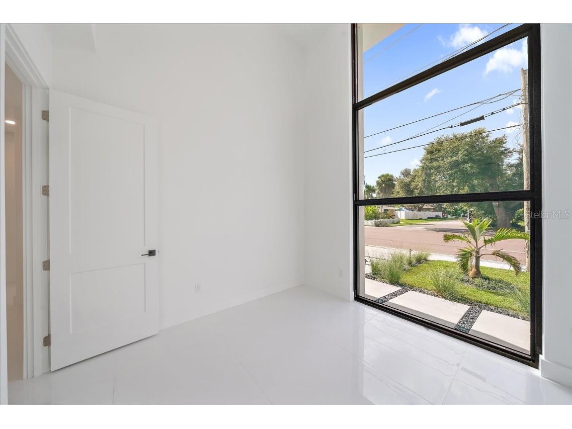 2441 Webber Street Sarasota FL 34239 A4662126 image24