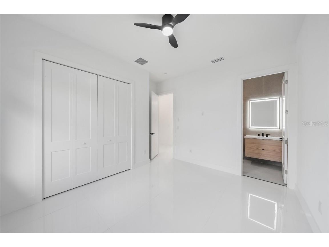 2441 Webber Street Sarasota FL 34239 A4662126 image26