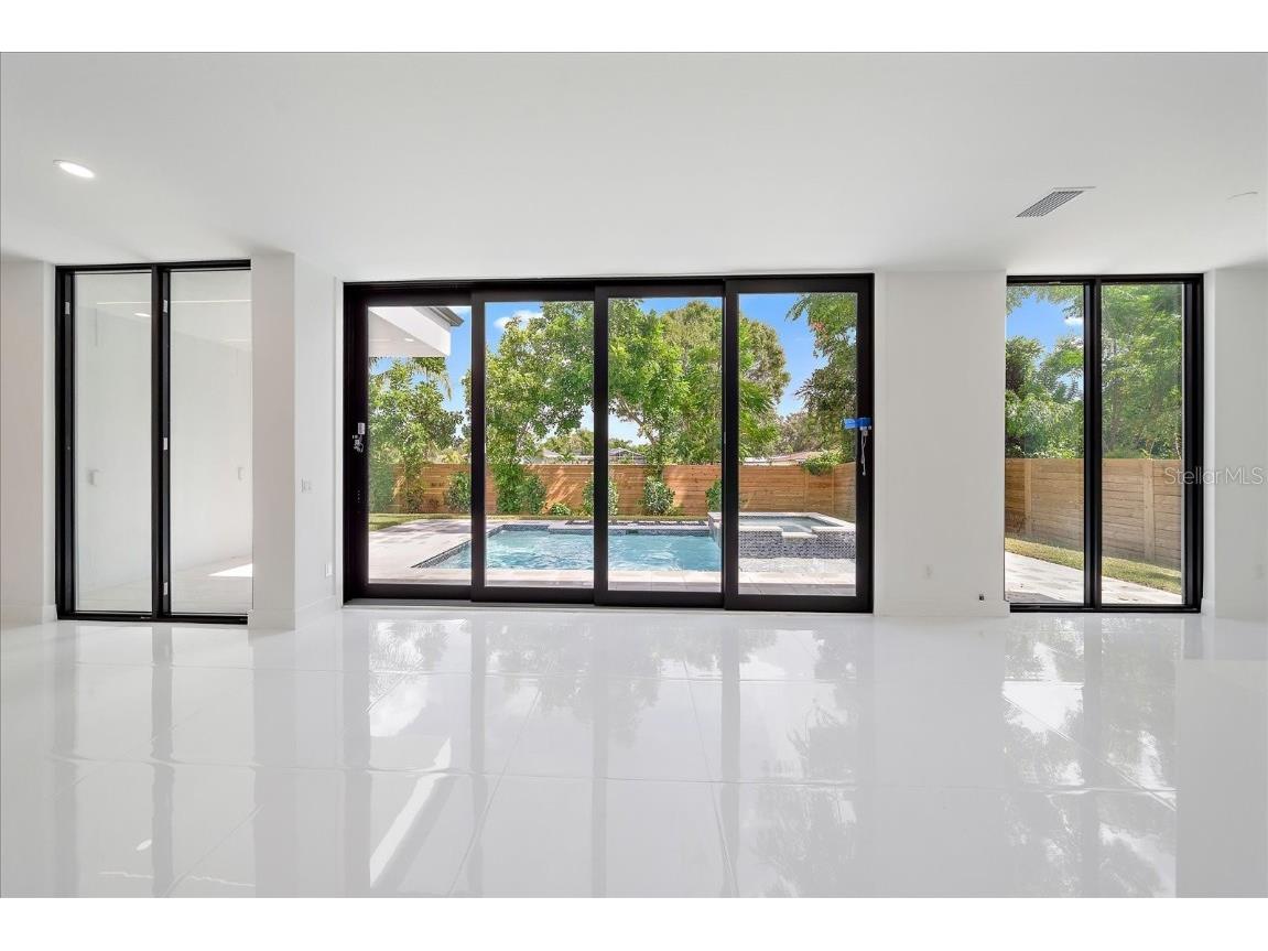 2441 Webber Street Sarasota FL 34239 A4662126 image5