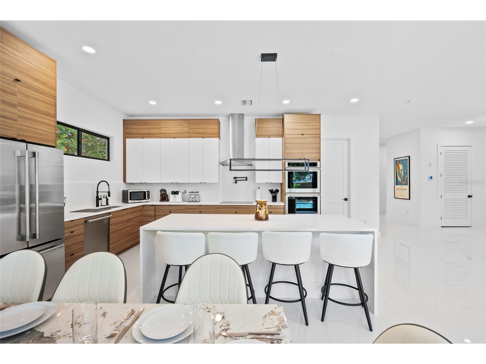 2441 Webber Street Sarasota FL 34239 S5145822 image17