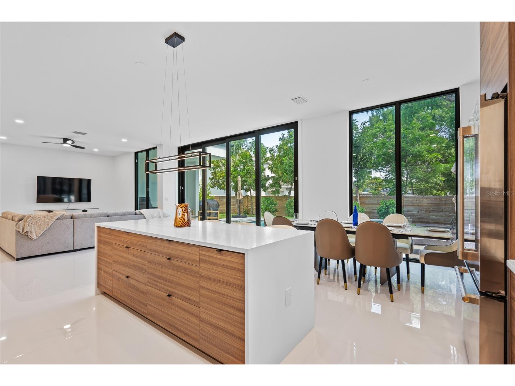 2441 Webber Street Sarasota FL 34239 S5145822 image8