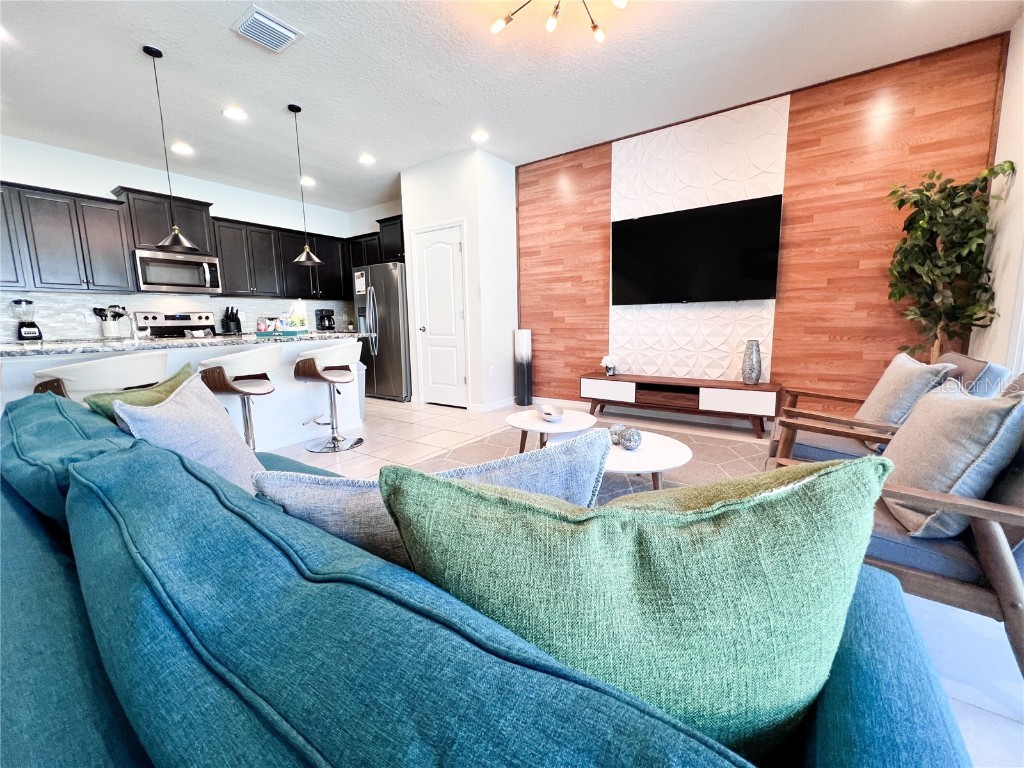 2442 Dubai Street Kissimmee FL 34747 O6363195 image18