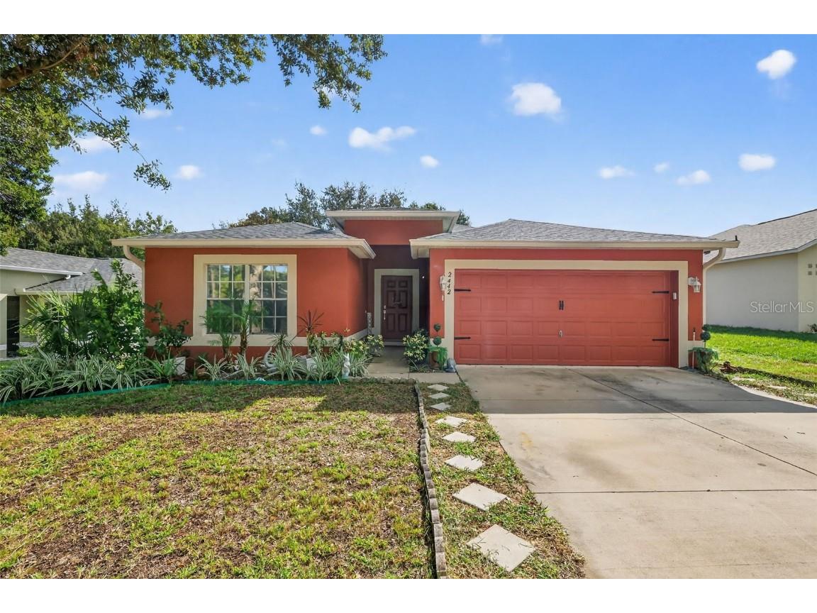 2442 Foxhollow Road Tavares FL 32778 G5104104 image1