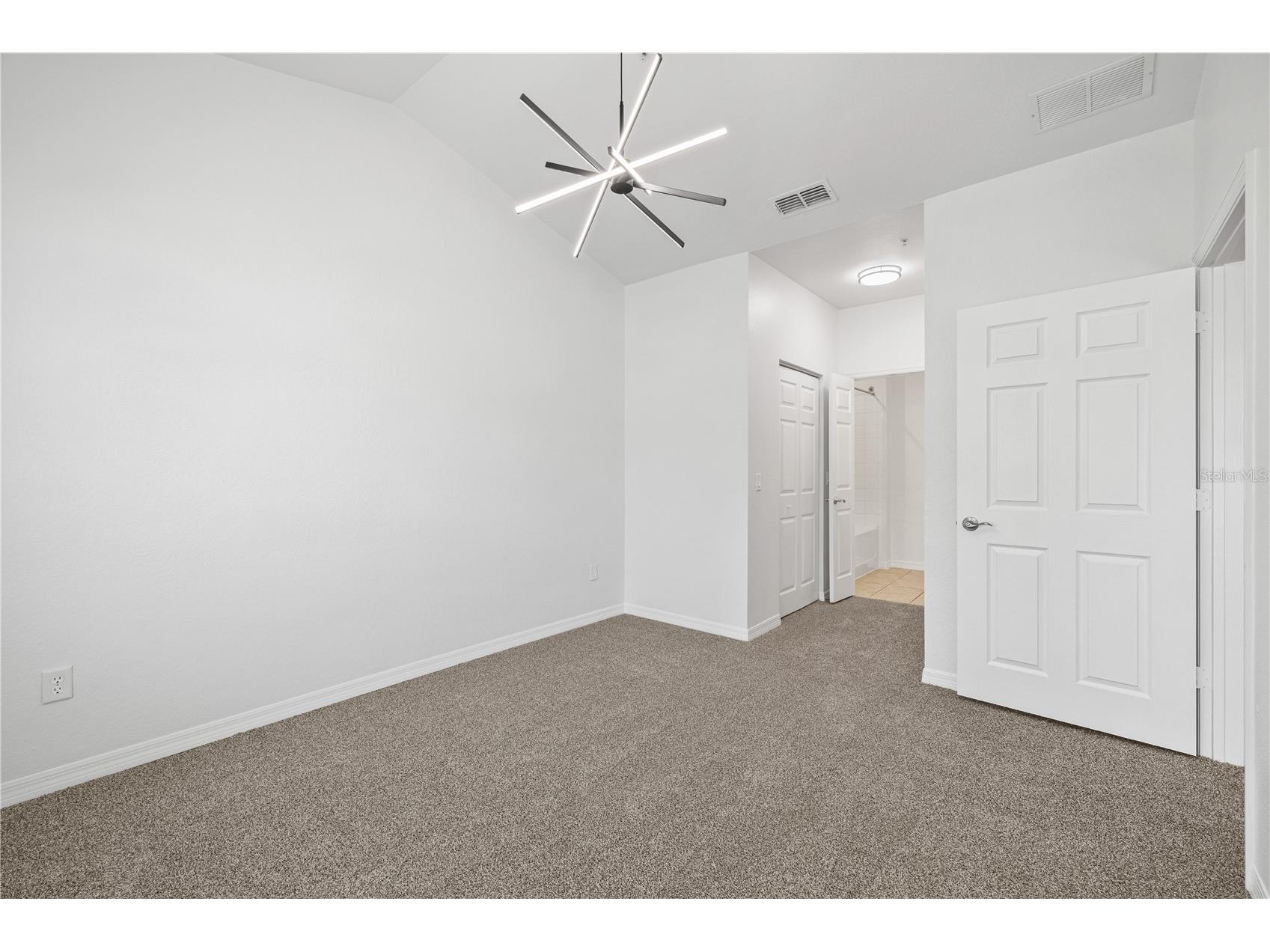 2442 Grand Central Parkway #2 Orlando FL 32839 O6406554 image18