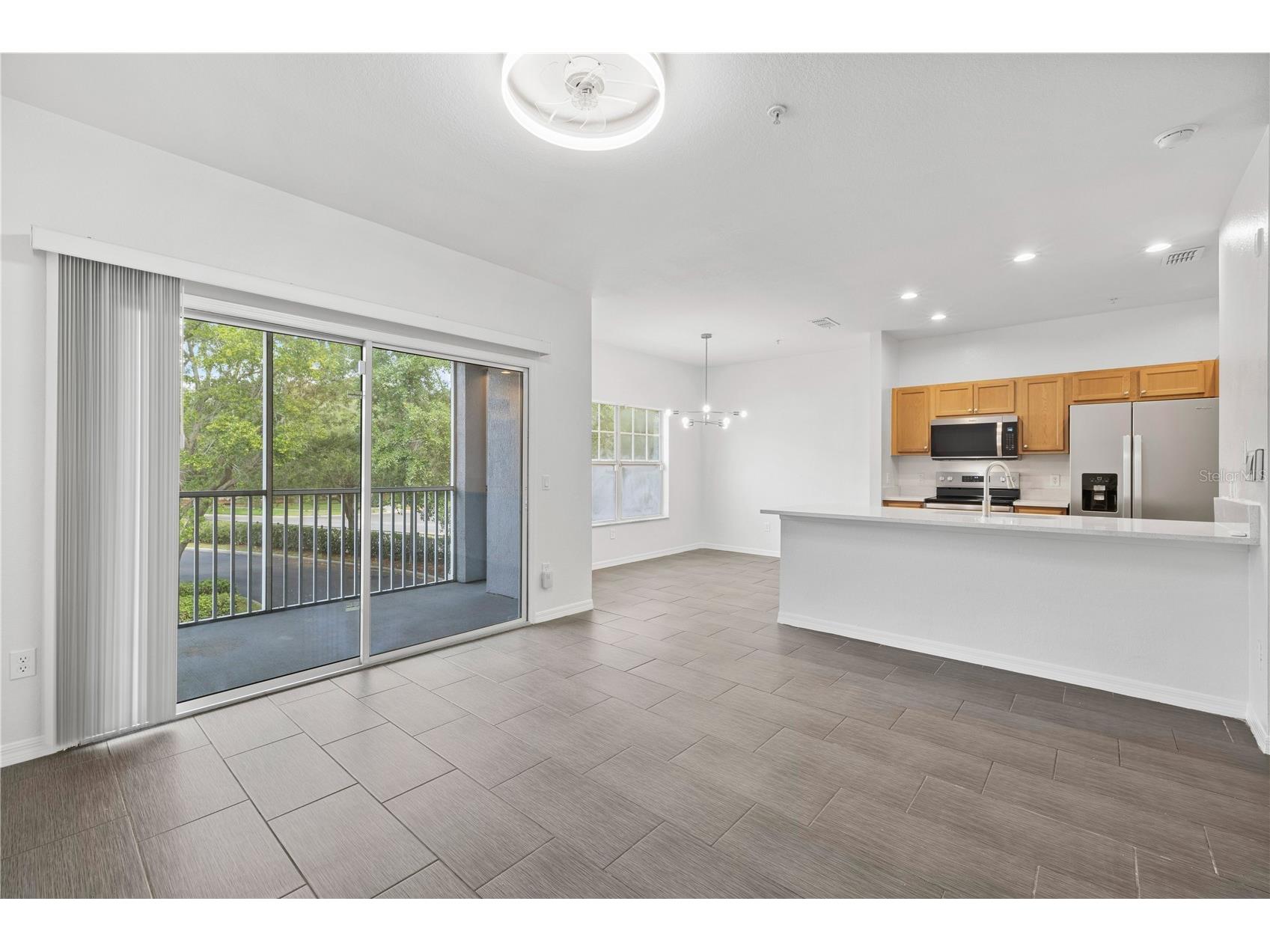 2442 Grand Central Parkway #2 Orlando FL 32839 O6406554 image6