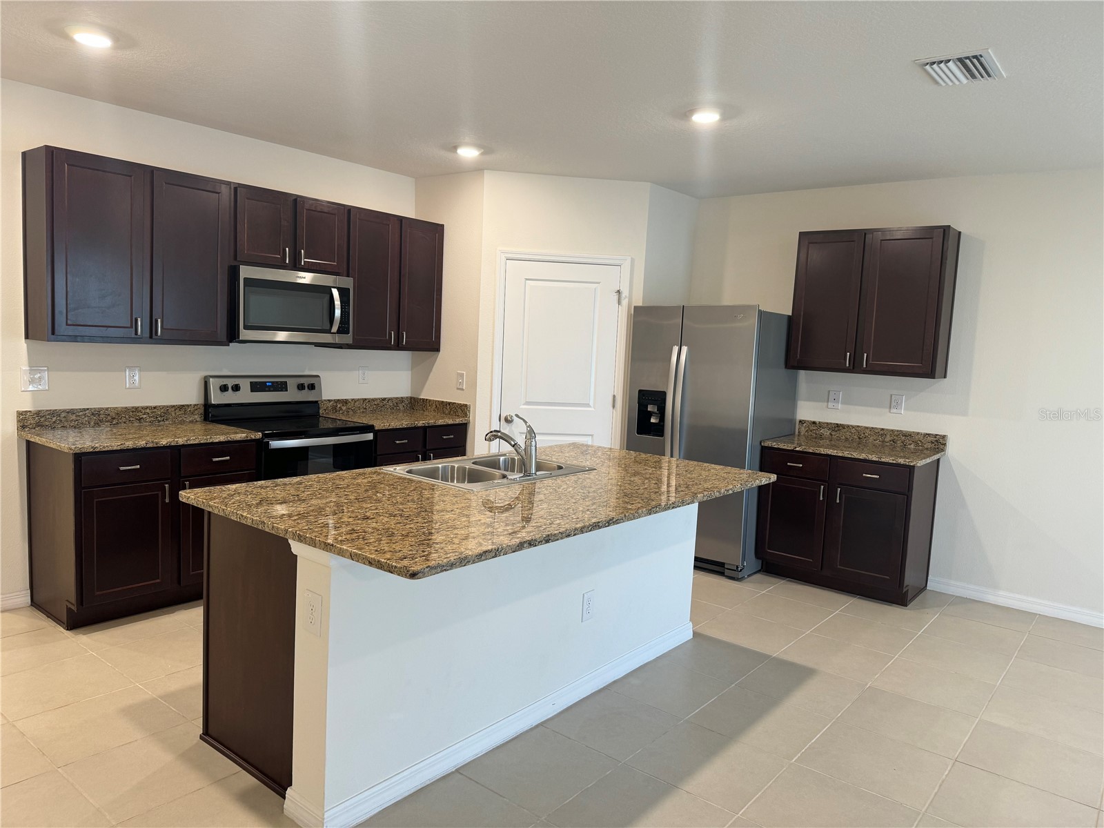 2442 Knight Island Drive Brandon FL 33511 TB8509709 image2