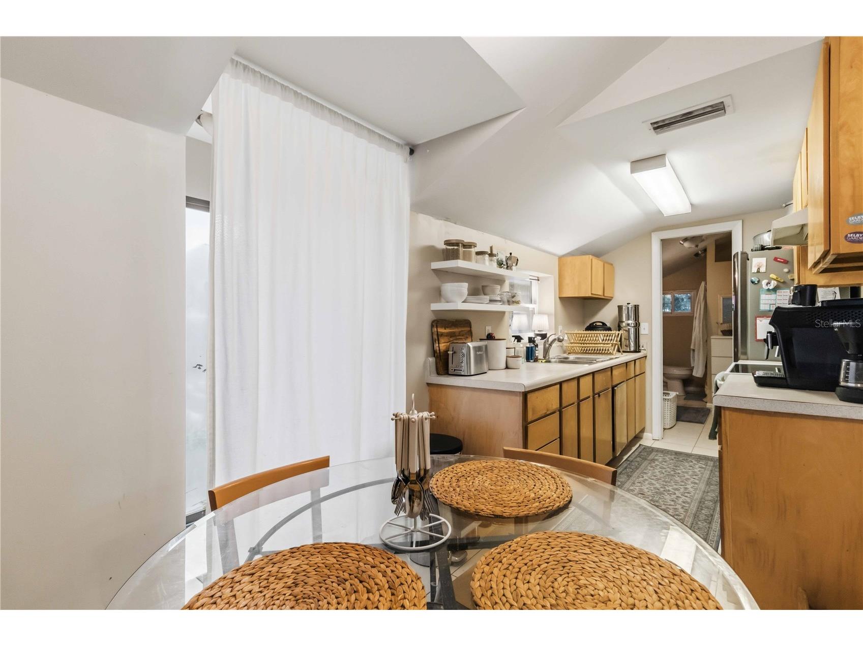 2442 Novus Street Sarasota FL 34237 A4700064 image13