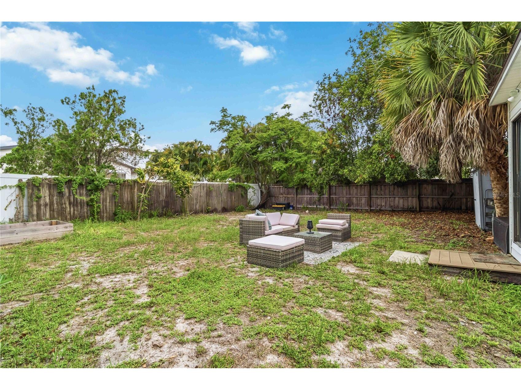 2442 Novus Street Sarasota FL 34237 A4700064 image24