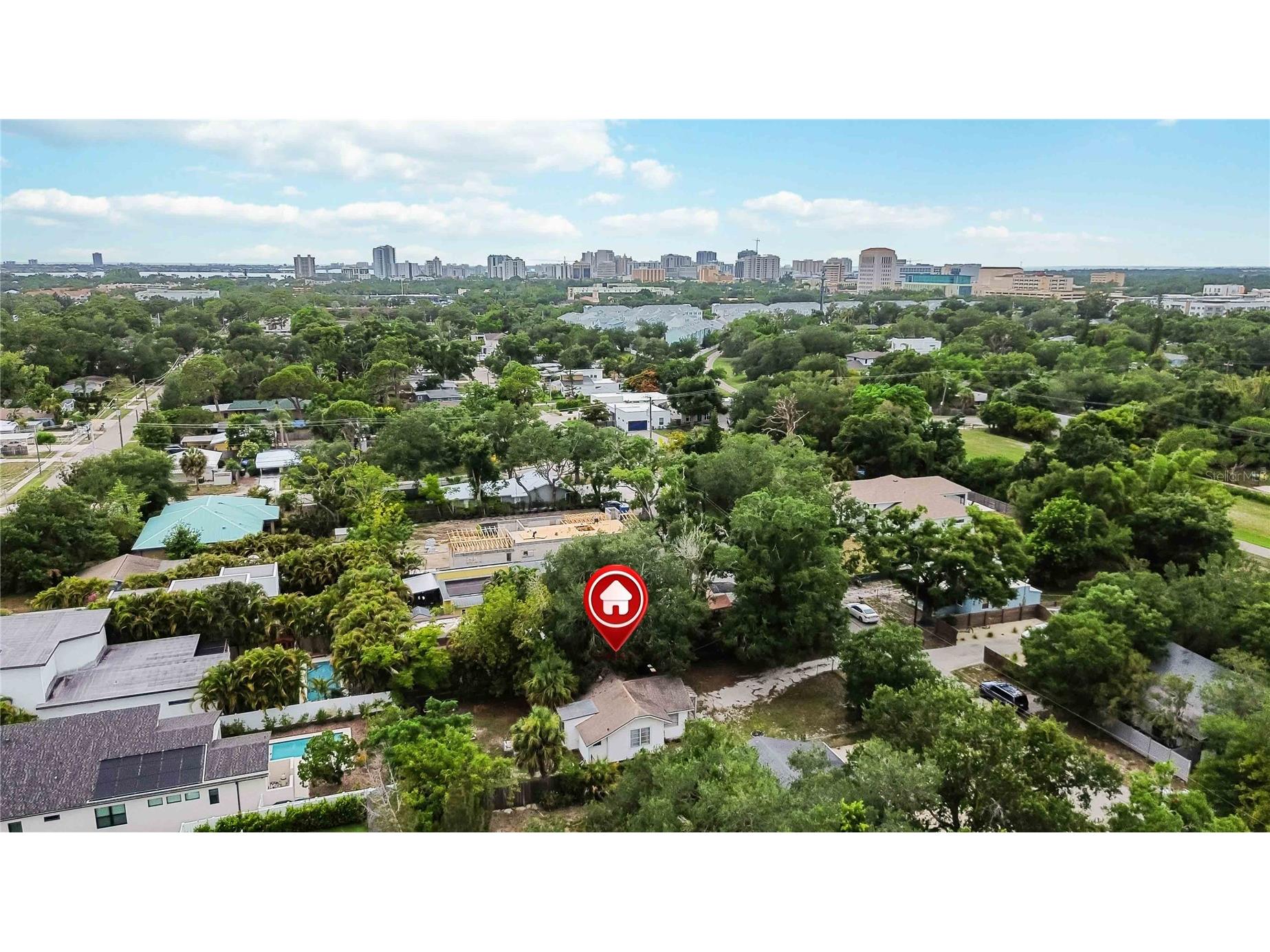 2442 Novus Street Sarasota FL 34237 A4700064 image32