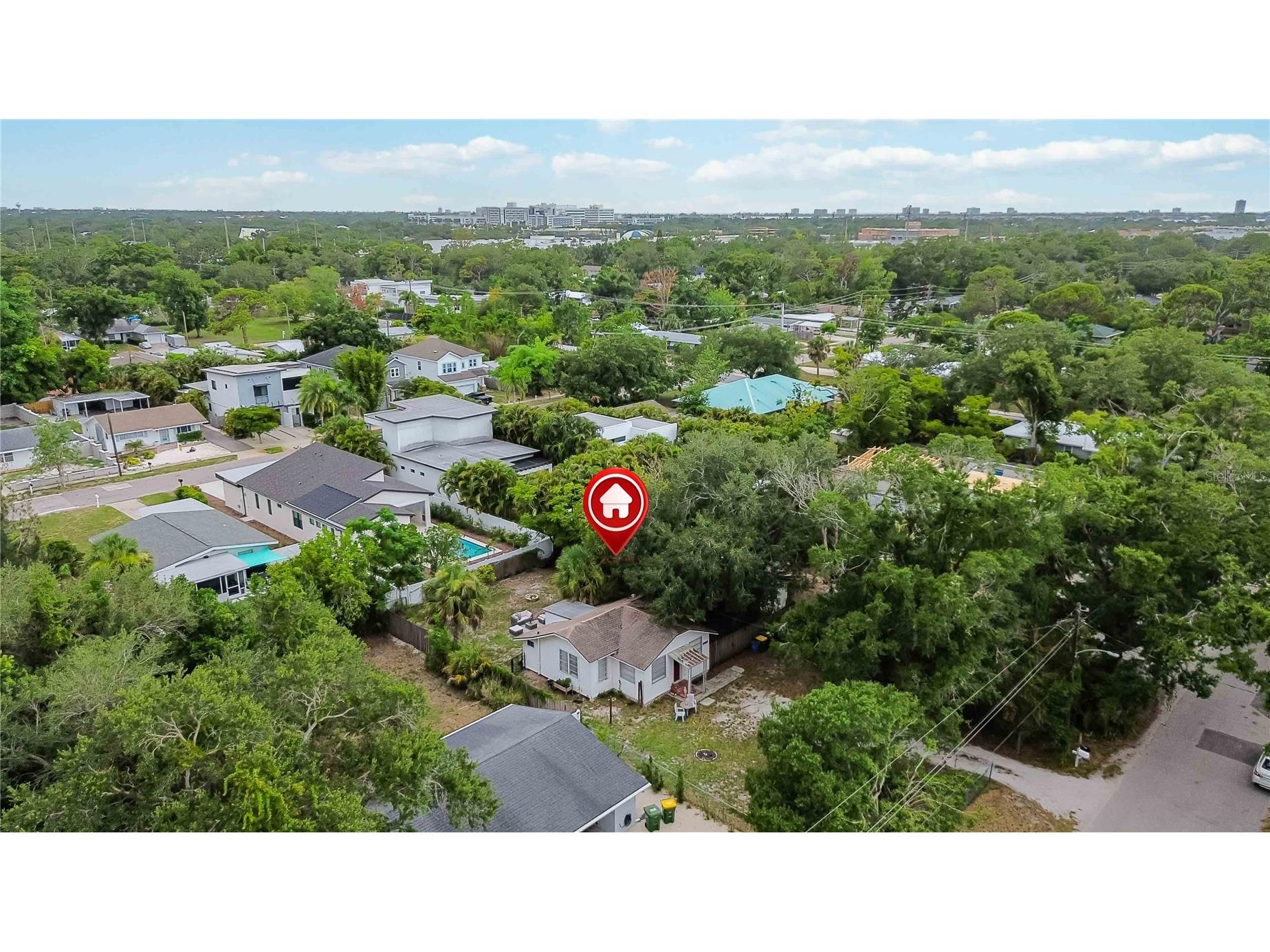 2442 Novus Street Sarasota FL 34237 A4700064 image33